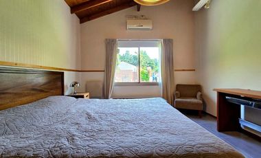 VENTA CASA EXALTACION DE LA CRUZ CON PILETA