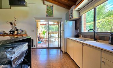 VENTA CASA EXALTACION DE LA CRUZ CON PILETA