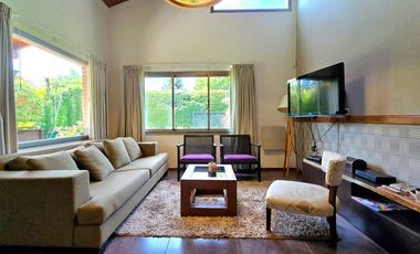 VENTA CASA EXALTACION DE LA CRUZ CON PILETA