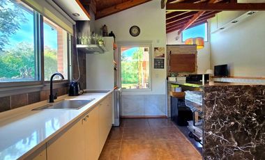 VENTA CASA EXALTACION DE LA CRUZ CON PILETA