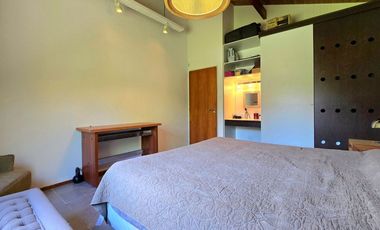 VENTA CASA EXALTACION DE LA CRUZ CON PILETA