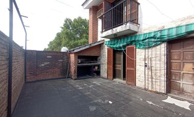 Venta Casa Rosario barrio Azcuénaga  3 dormitorios apto uso comercial