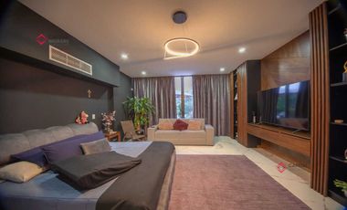 Casa de una planta amueblada  con Alberca en El Palomar Lujo sur