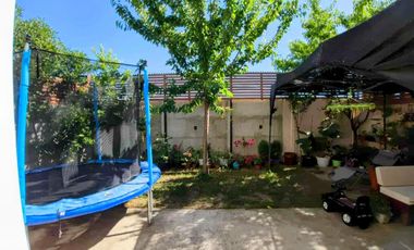 Se arrienda hermosa casa en Valles de Peñaflor