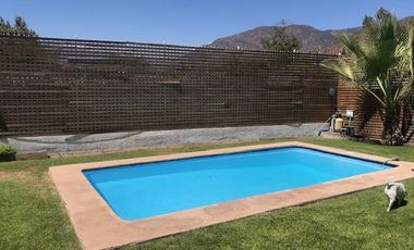 Casa En Venta En Nogales, Machalí 4d 4b 260 Mts.