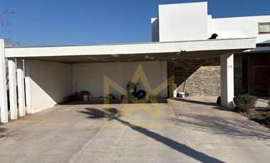 Casa En Venta Golf Los Lirios Requinoa 5d 6b