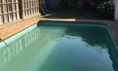 Casa En Venta De 3 Dorm.2 Ba. Piscina San Marcelino Machalí