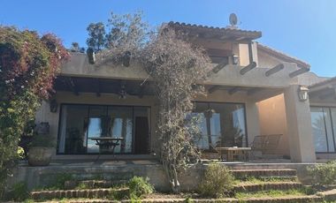 Casa En Venta Lago Rapel 5d 4b La Puntilla