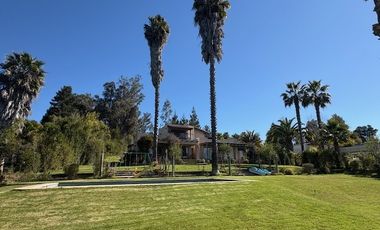 Casa En Venta Lago Rapel 5d 4b La Puntilla