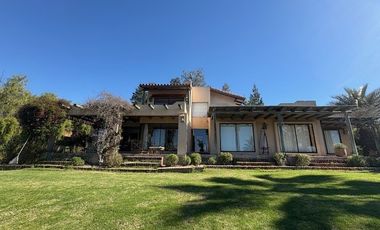 Casa En Venta Lago Rapel 5d 4b La Puntilla