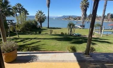 Casa En Venta Lago Rapel 5d 4b La Puntilla