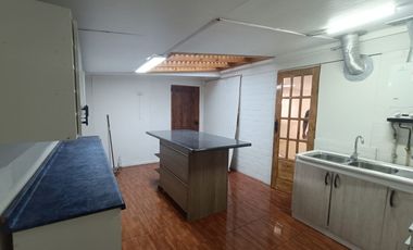 HERMOSA CASA AMPLIADA EN CHILLAN VIEJO 3D 1B 1E