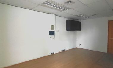 Oportunidad, Arriendo gran oficina 3P+2B, Santiago centro
