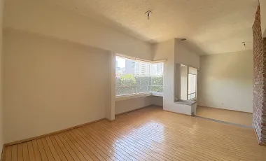 Casa en renta en Hacienda de las Palmas, Huixquilucan, México