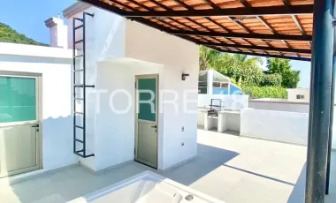 Casa en venta en Ahuatepec, Cuernavaca, Morelos