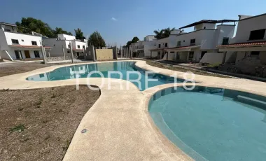 Casa en venta en Ahuatepec, Cuernavaca, Morelos