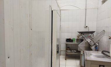 SE LIQUIDA  DERECHO LLAVES CARNICERIA LLOLLEO