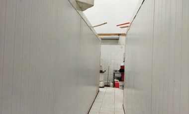 SE LIQUIDA  DERECHO LLAVES CARNICERIA LLOLLEO