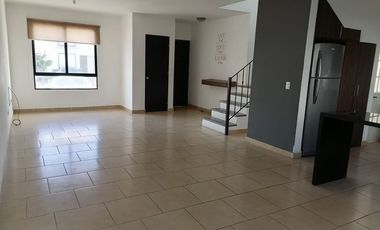 Hermosa Casa en Arboleda 1, alberca y areas verdes