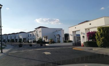 Hermosa Casa en Arboleda 1, alberca y areas verdes