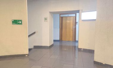 GRAN OPORTUNIDAD LOCAL COMERCIAL A PASOS METRO U DE CHILE