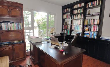 Casa en venta calle cerrada Lomas de las Palmas