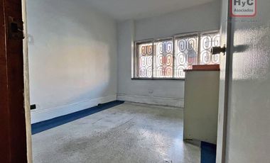 ¡Oficina en Venta en Pleno Centro de Valparaíso!