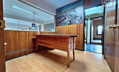 Arriendo Oficina Comercial en Corazón de Valparaíso