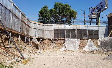 Terreno Comercial en Esquina de Gran Avenida con José Ureta - Sector Lo Ovalle