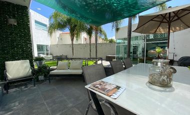 Residencia de Lujo en Campestre Club de Golf Norte a espaldas al Campo de Golf