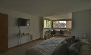 Arriendo Amoblado, Hermosa Casa en parcela de 6.000 mts2. 5D/4B