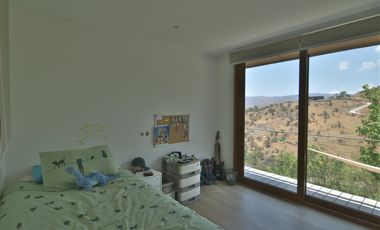Arriendo Amoblado, Hermosa Casa en parcela de 6.000 mts2. 5D/4B