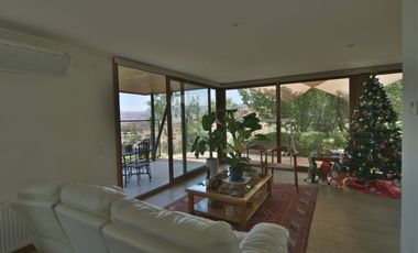 Arriendo Amoblado, Hermosa Casa en parcela de 6.000 mts2. 5D/4B