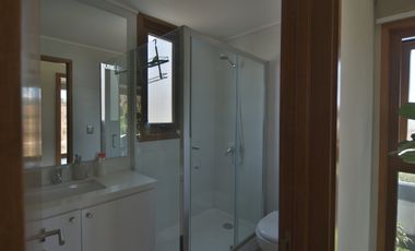 Arriendo Amoblado, Hermosa Casa en parcela de 6.000 mts2. 5D/4B