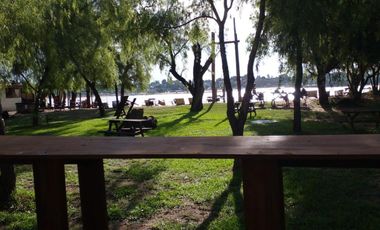 Fondo de Comercio en la ISLA FRENTE A FLORIDA PAGA
