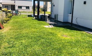 Casa - Lagos de Canning