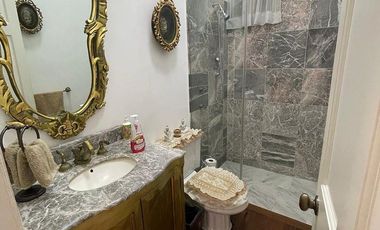 Casa en Venta de un piso, en  Camino Real a Cholula, en fraccionamiento cerrado