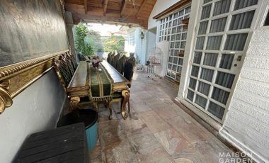 Casa en Venta de un piso, en  Camino Real a Cholula, en fraccionamiento cerrado