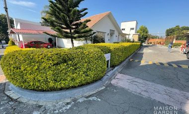 Casa en Venta de un piso, en  Camino Real a Cholula, en fraccionamiento cerrado