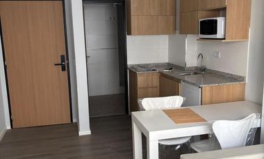 MONOAMBIENTE en VENTA a ESTRENAR . MOLDES al 900 . COLEGIALES