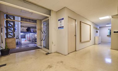 Edificio Comercial en Olivos- Oficinas y Depósito - Panamericana y San lorenzo