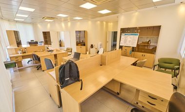 Edificio Comercial en Olivos- Oficinas y Depósito - Panamericana y San lorenzo