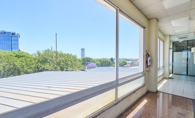 Edificio Comercial en Olivos- Oficinas y Depósito - Panamericana y San lorenzo