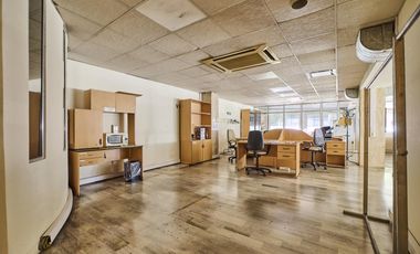 Edificio Comercial en Olivos- Oficinas y Depósito - Panamericana y San lorenzo