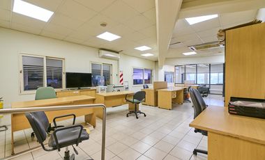 Edificio Comercial en Olivos- Oficinas y Depósito - Panamericana y San lorenzo