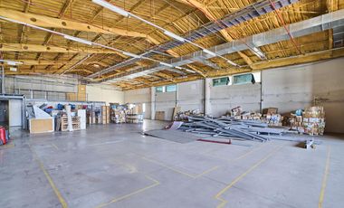 Edificio Comercial en Olivos- Oficinas y Depósito - Panamericana y San lorenzo