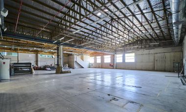 Edificio Comercial en Olivos- Oficinas y Depósito - Panamericana y San lorenzo