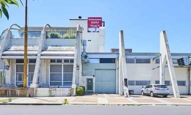 Edificio Comercial en Olivos- Oficinas y Depósito - Panamericana y San lorenzo