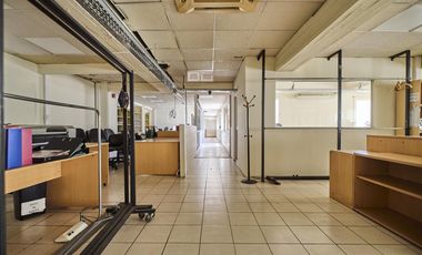 Edificio Comercial en Olivos- Oficinas y Depósito - Panamericana y San lorenzo