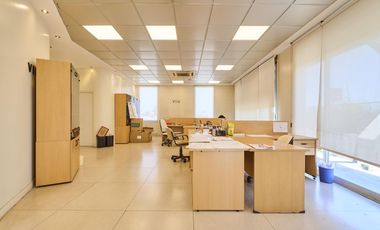 Edificio Comercial en Olivos- Oficinas y Depósito - Panamericana y San lorenzo